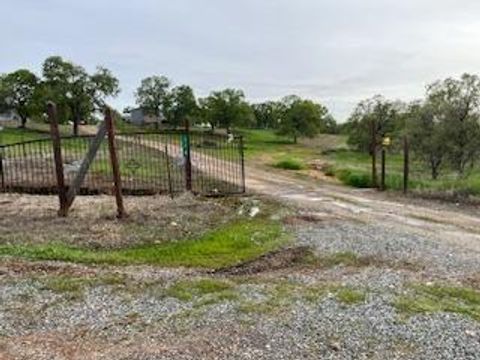 MLS: 225035589