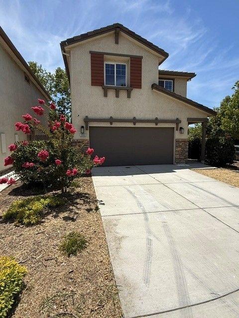 3900 Sanderling Avenue
