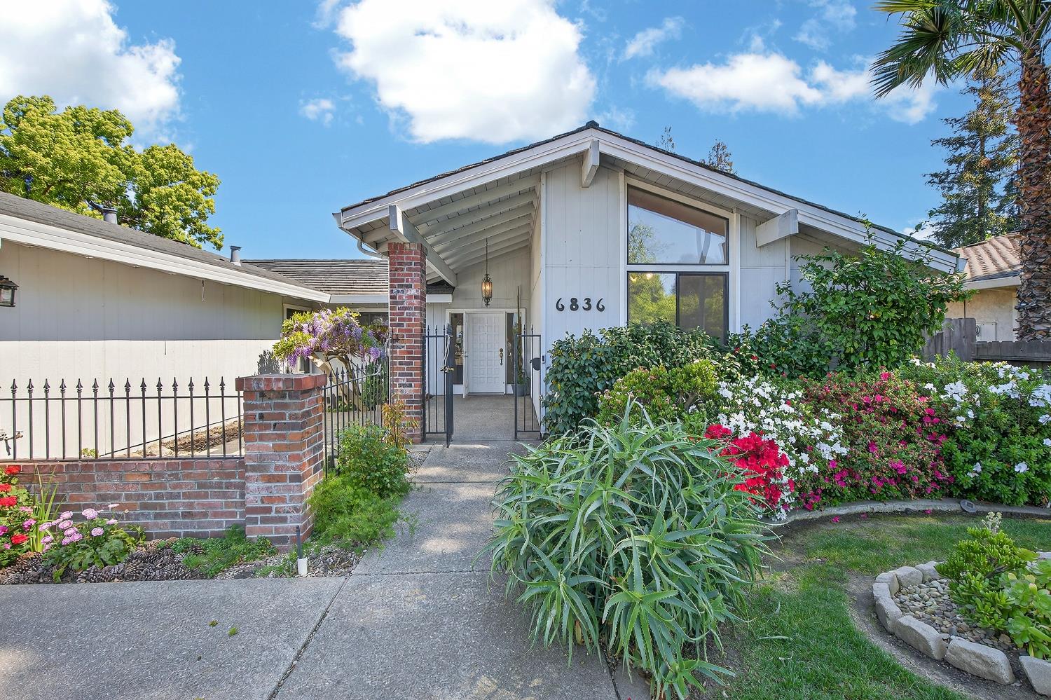 6836 Cumberland Place