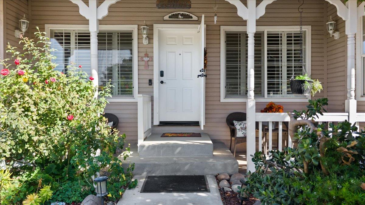 1084 Eastburg Court