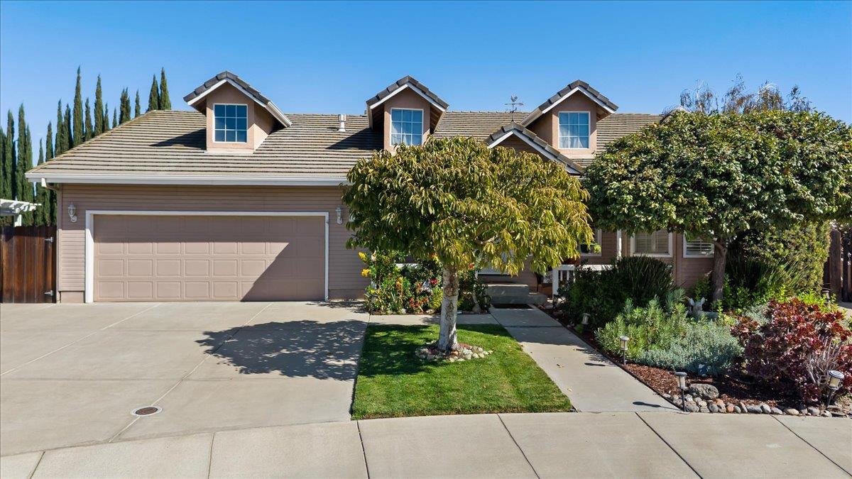 1084 Eastburg Court