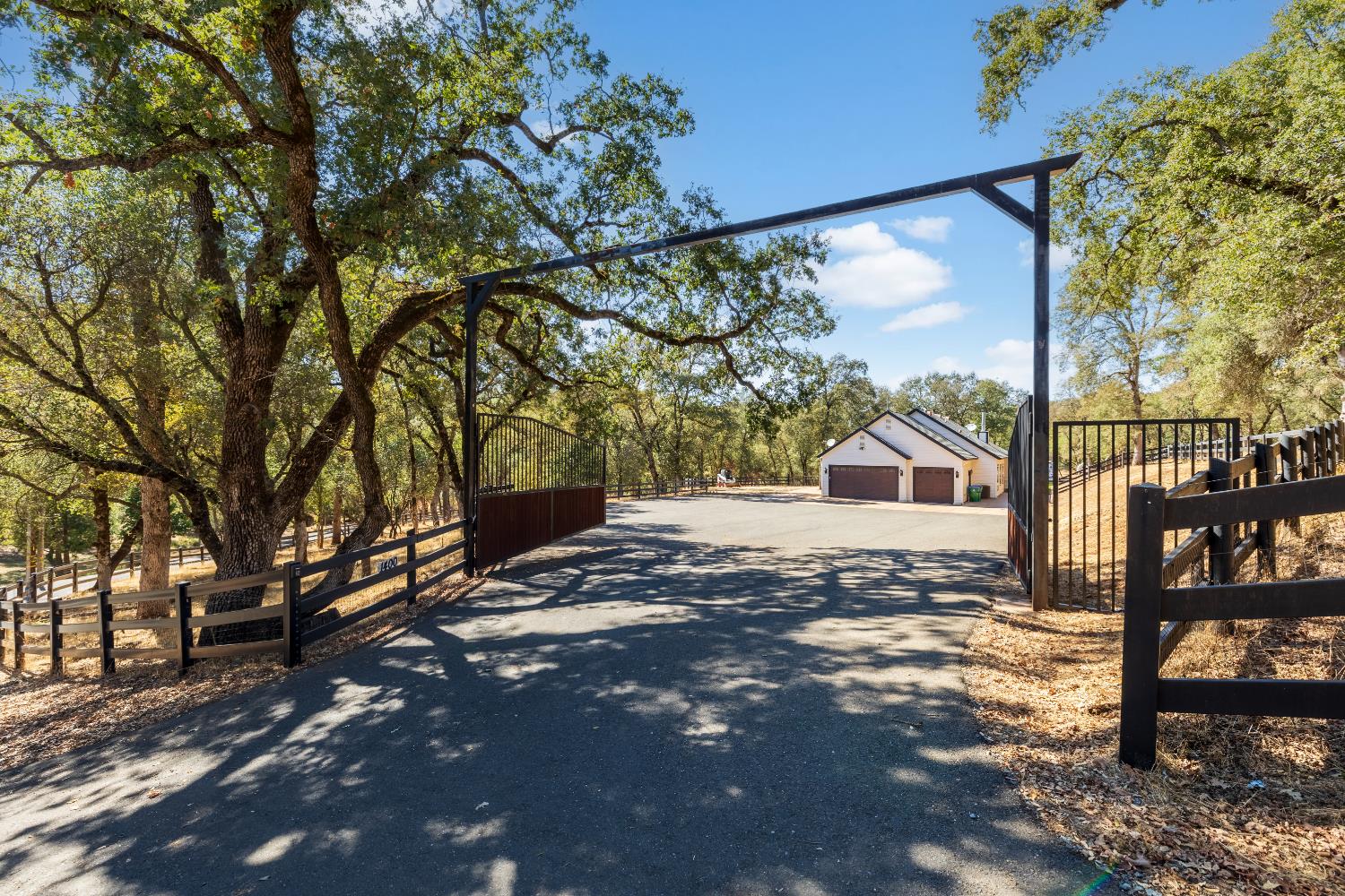 1400 Crooked Mile Court