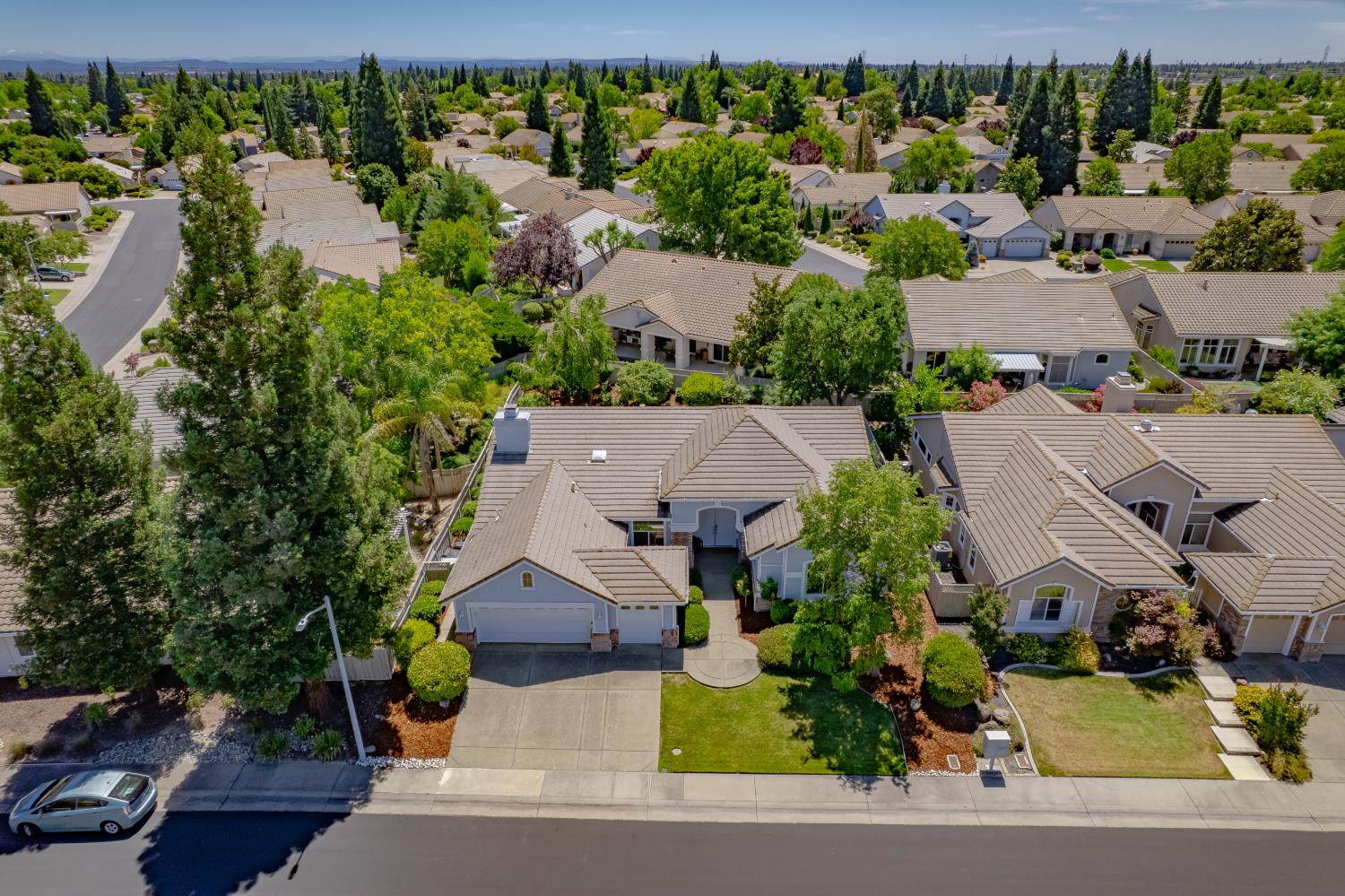 5048 Green Grove Lane