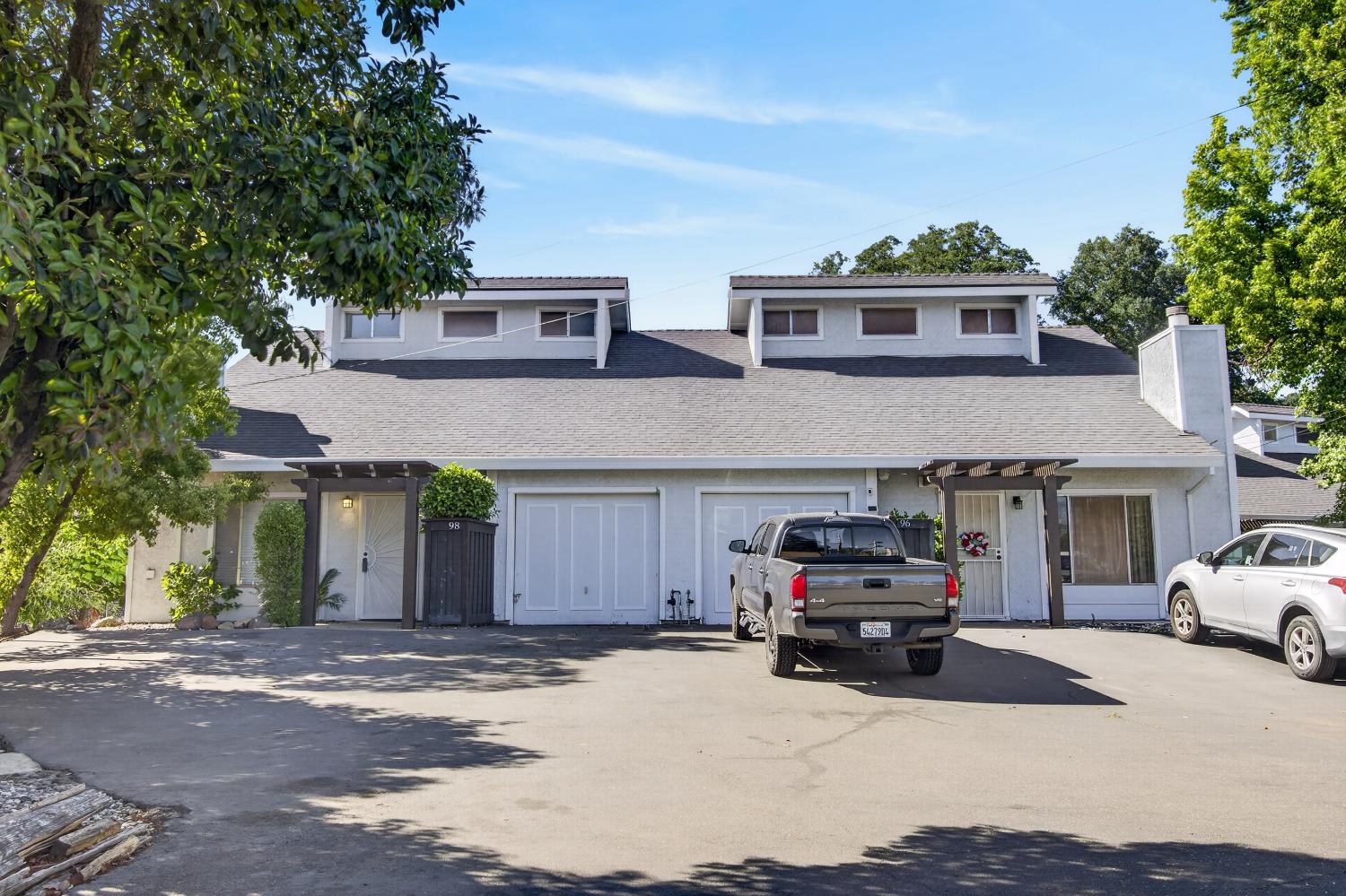 98 Alta Vista Avenue