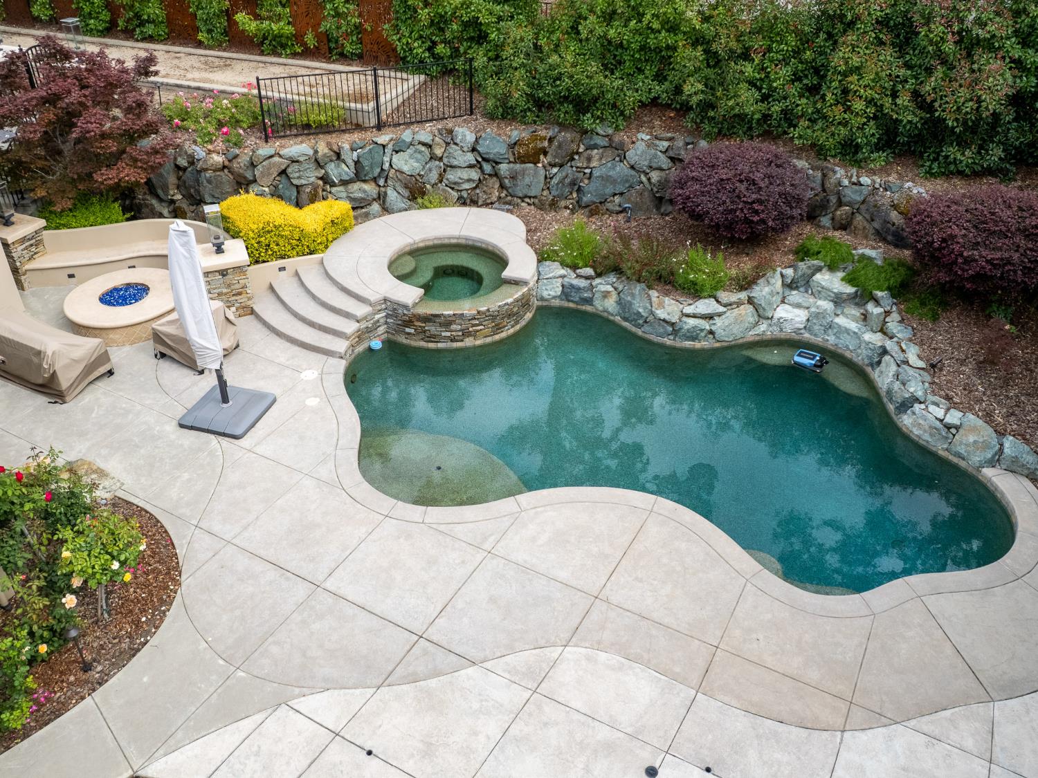 3769 Greenview Drive