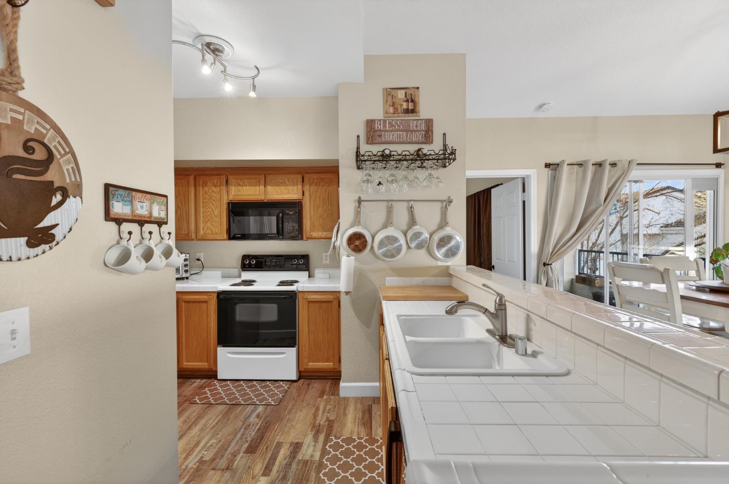 610 Horizon Cove 2033