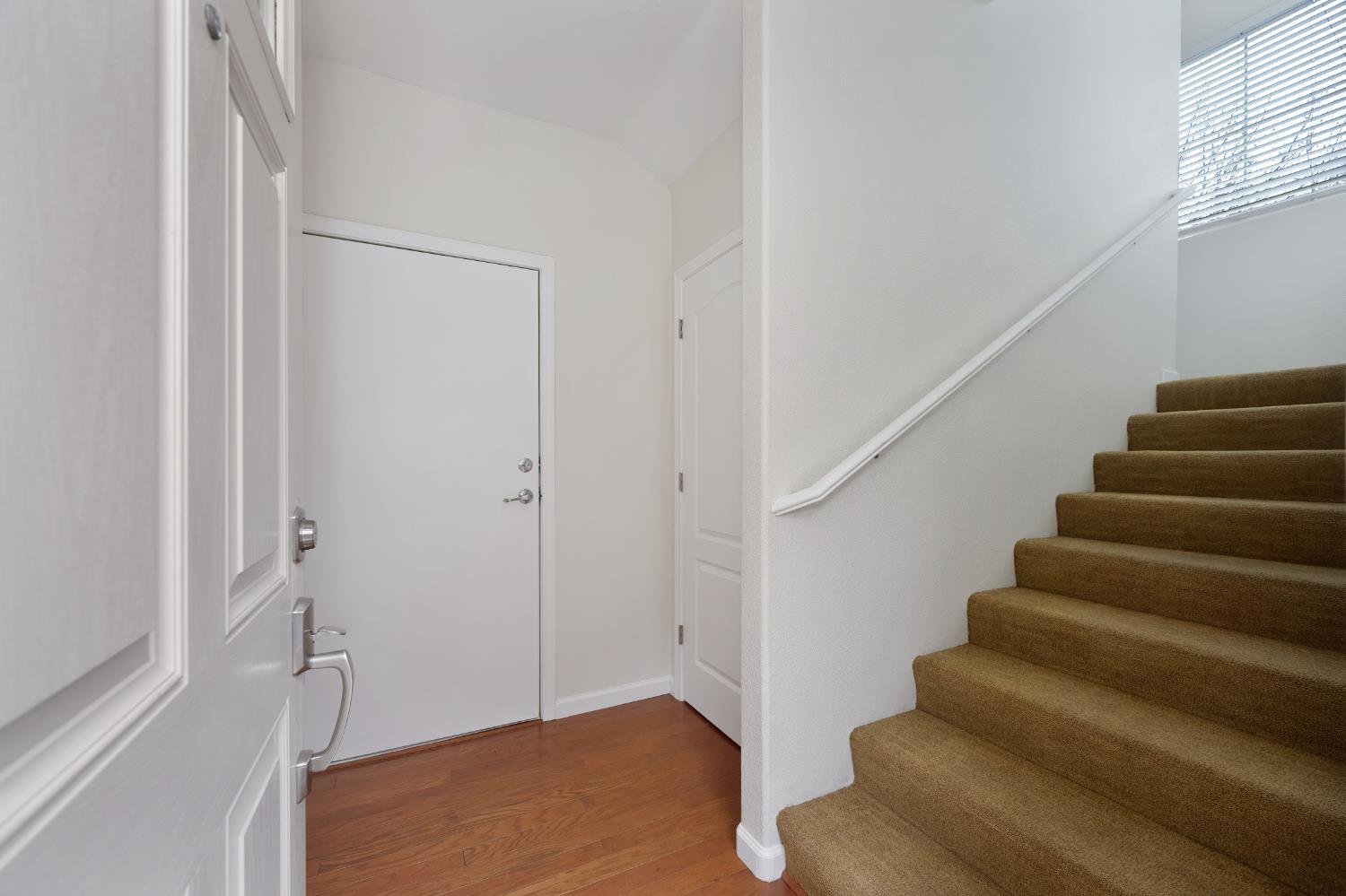 5350 Dunlay Drive 2011