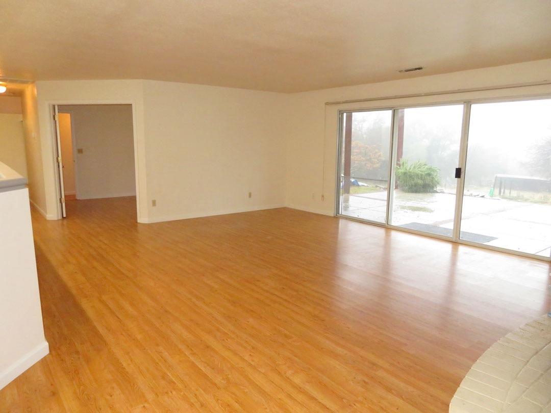 1240 Los Robles Road