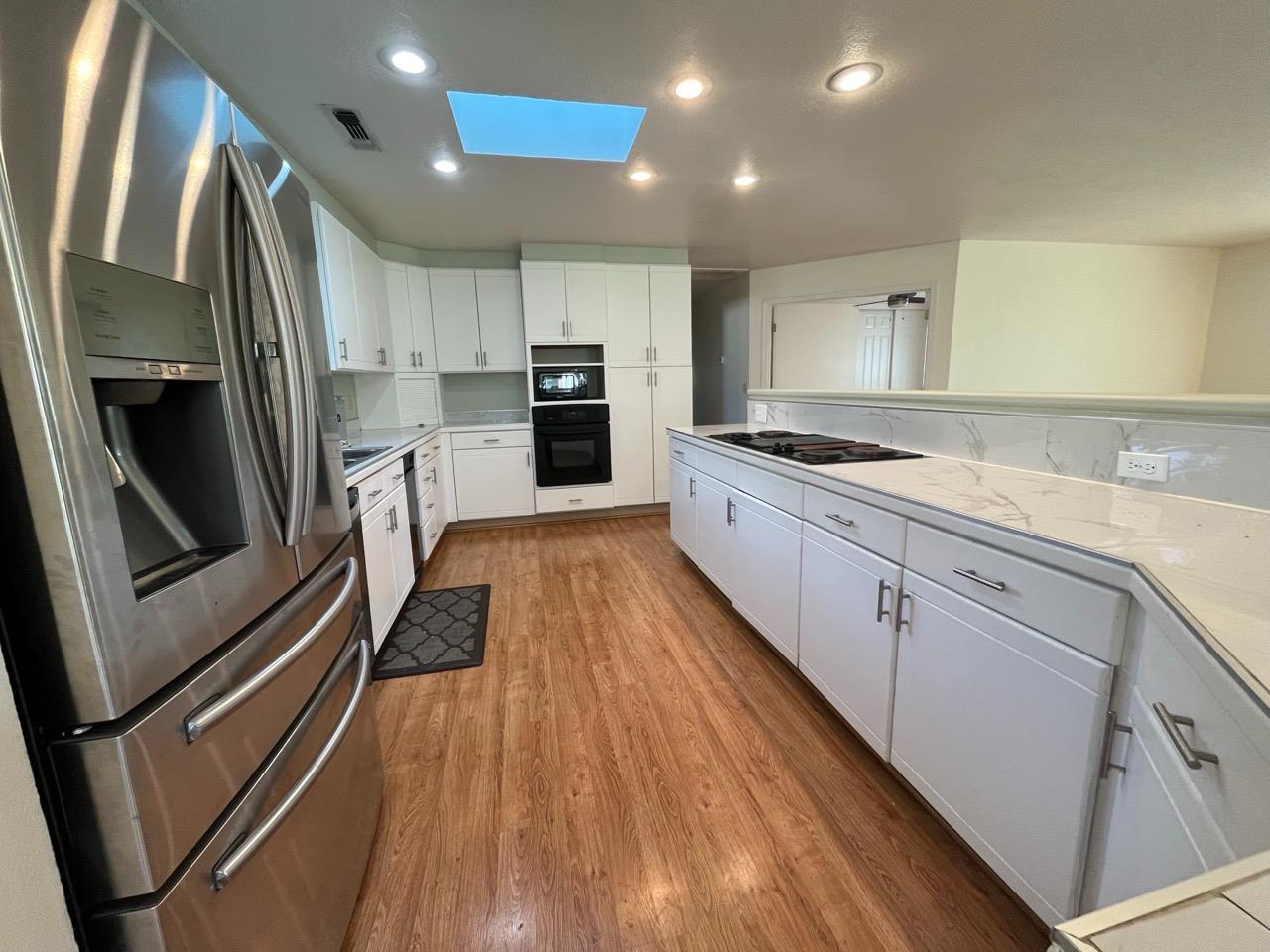 1240 Los Robles Road