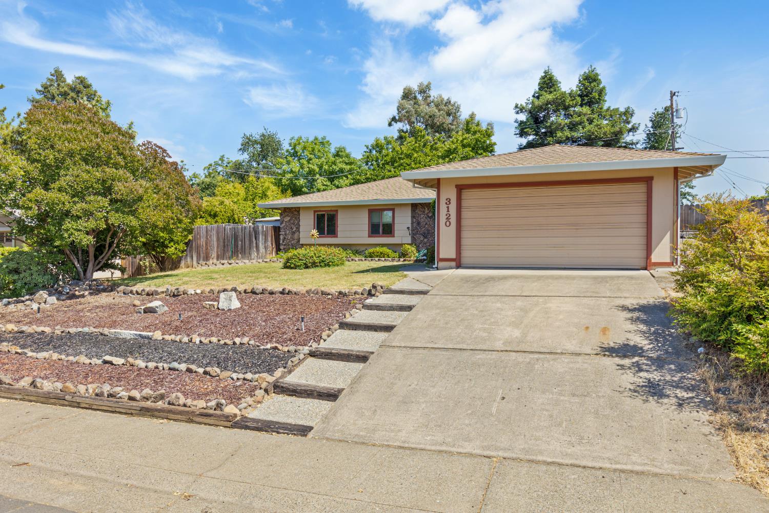3120 Somerset Way