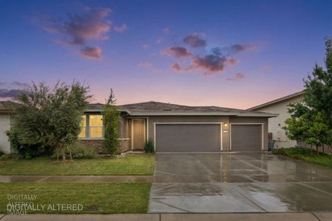 1552 Egyptian Way Olivehurst CA 95961