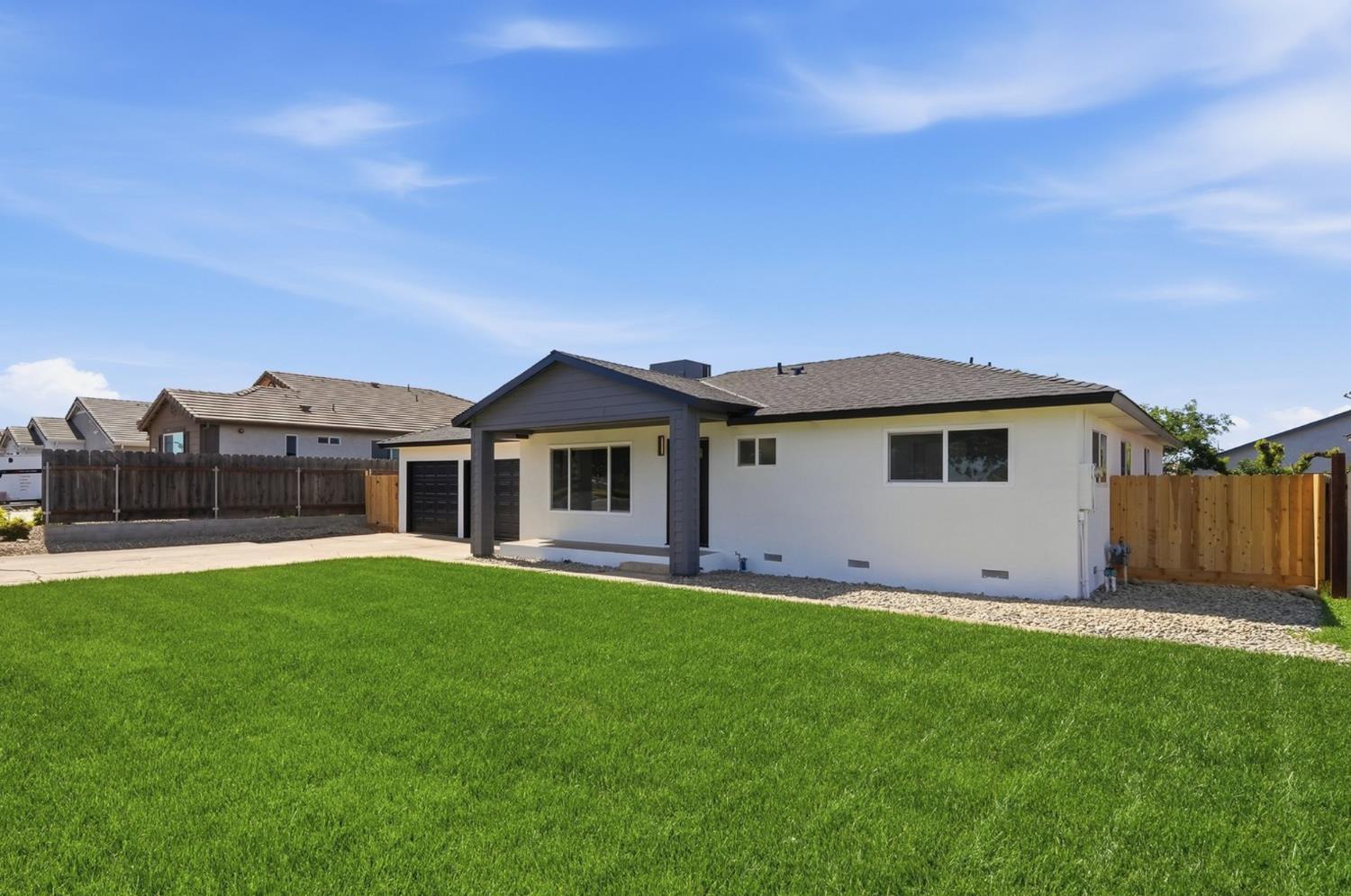 6237 Claus Road