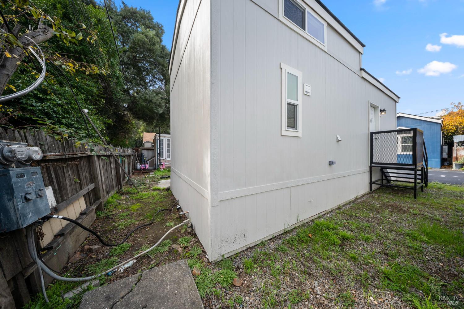742 Francisco W Boulevard A4