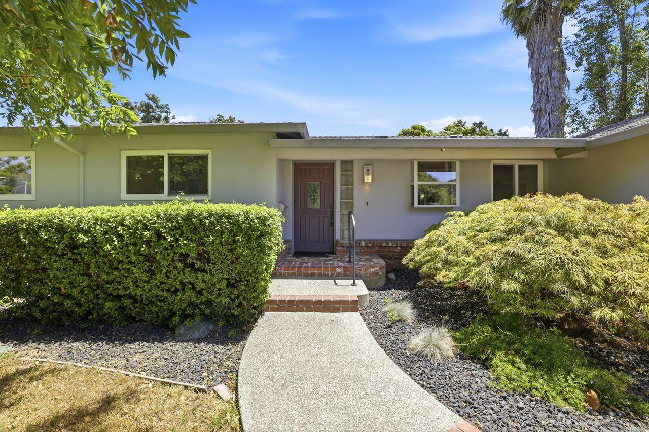 800 Piedmont Drive