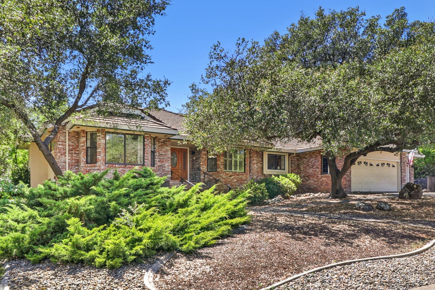 6349 Puerto Drive