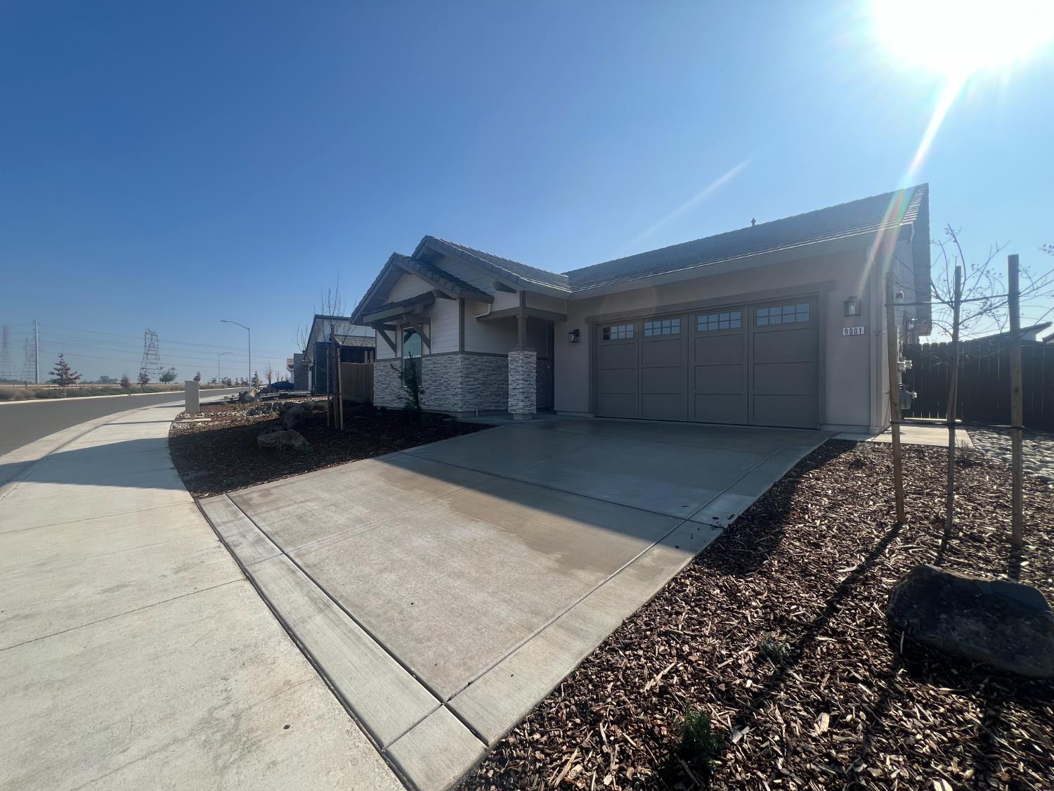 9001 Elliott Springs Drive