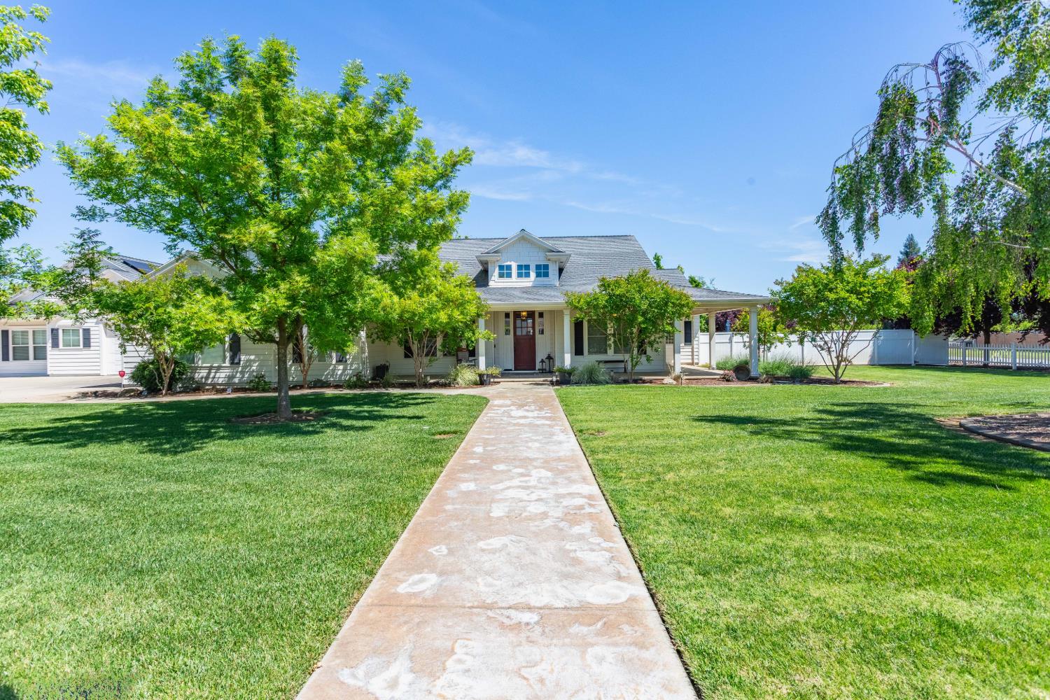 3270 Caminito Avenue