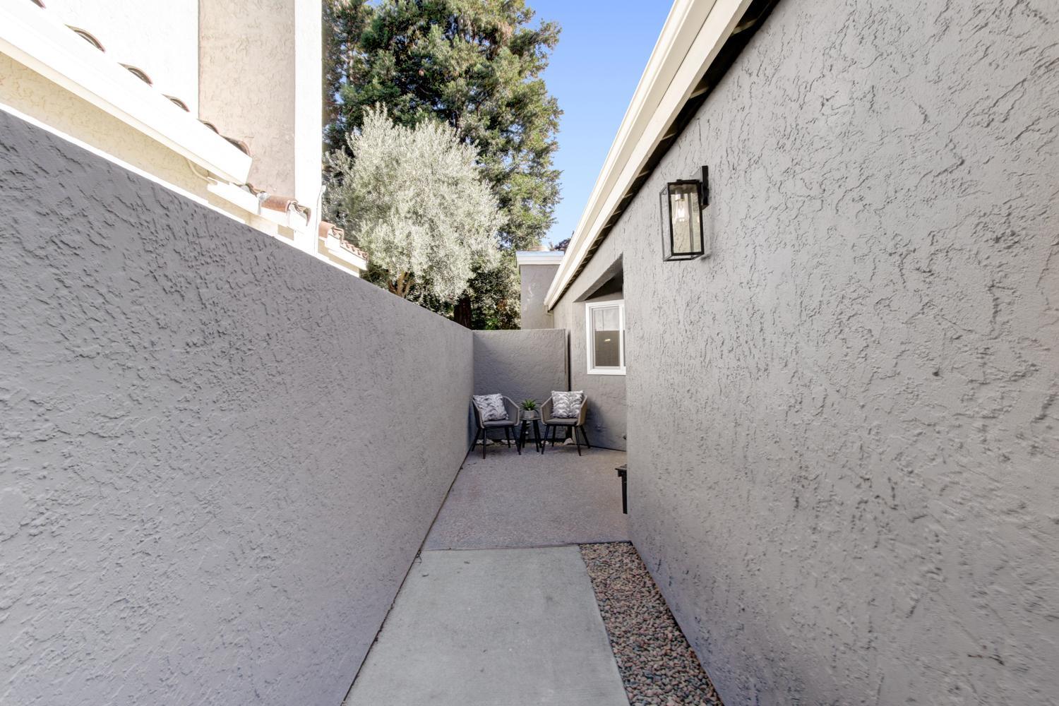 1921 Imperial Avenue