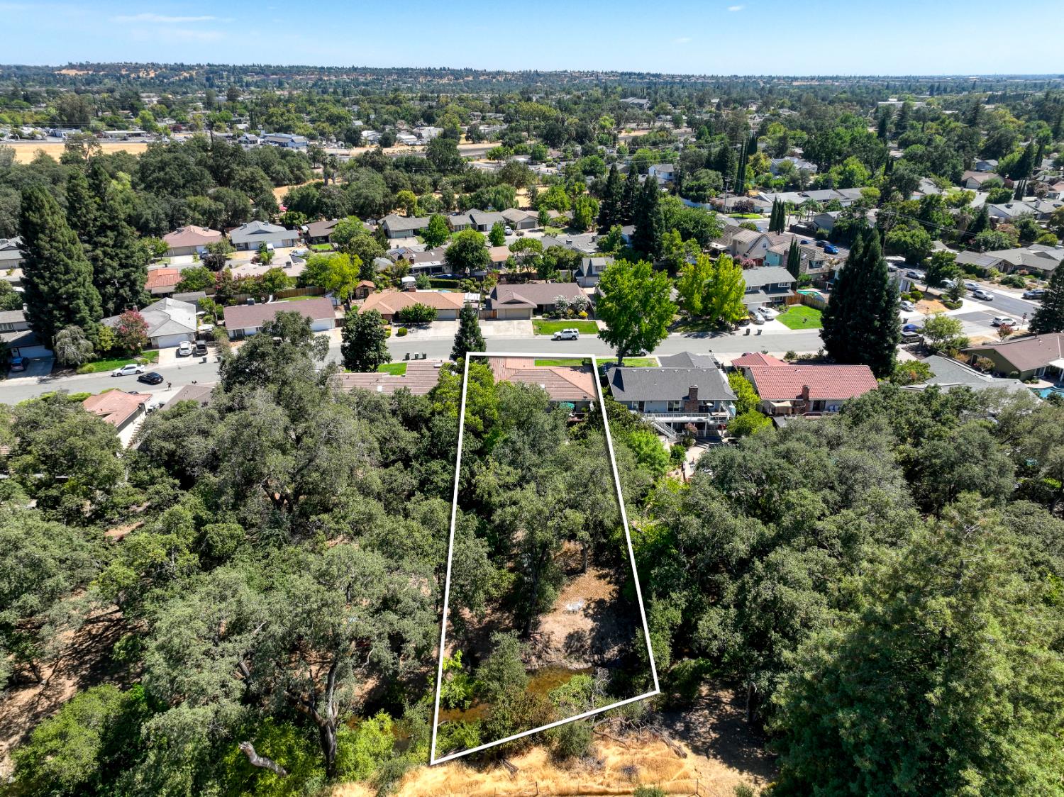 3415 Oakcreek Drive