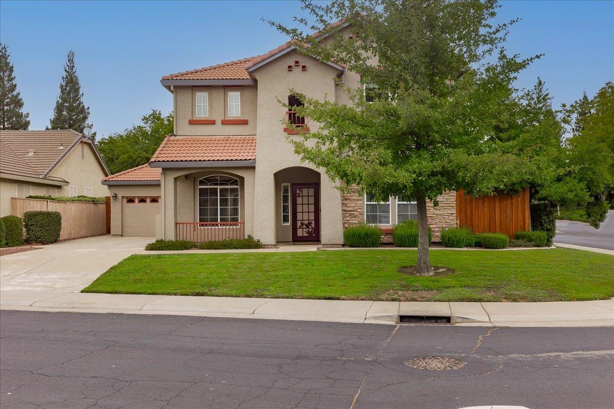 1984 Ambridge Drive