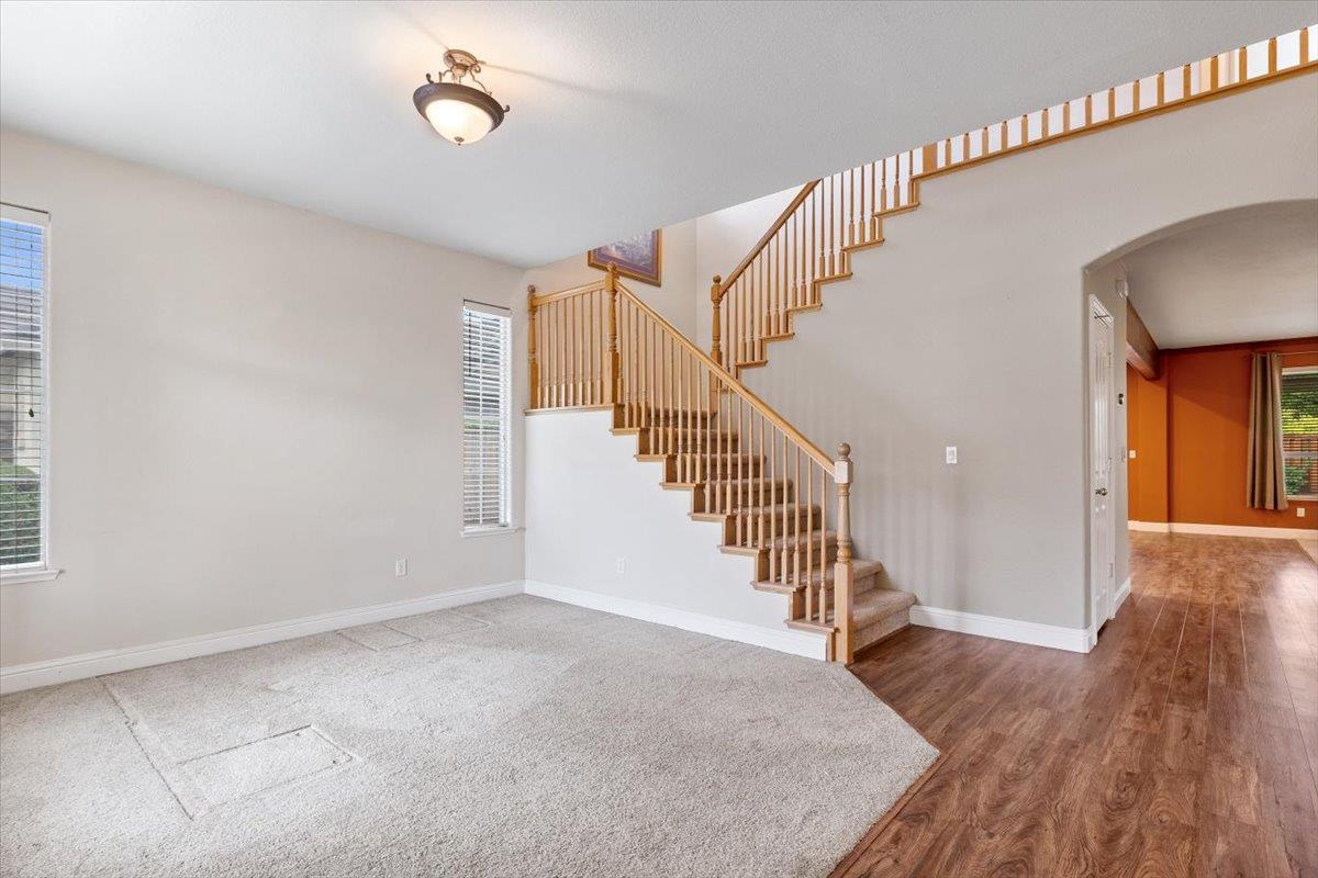 1984 Ambridge Drive