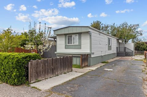 2900 Muir Avenue Unit 42, Atwater, CA 95301 - MLS#: 225040309