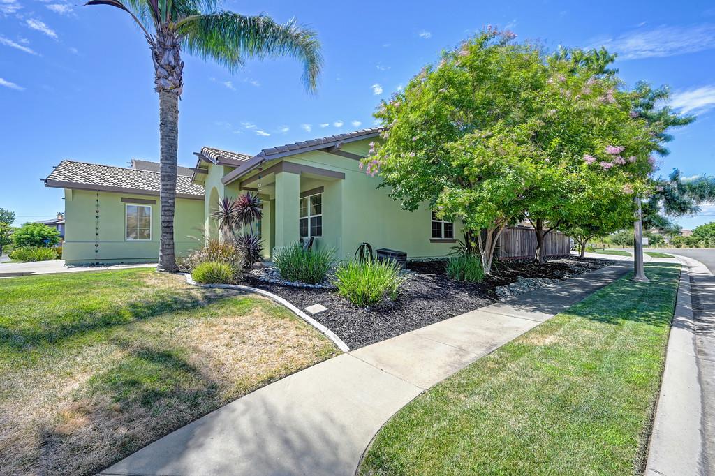 1662 Benvenito Lane