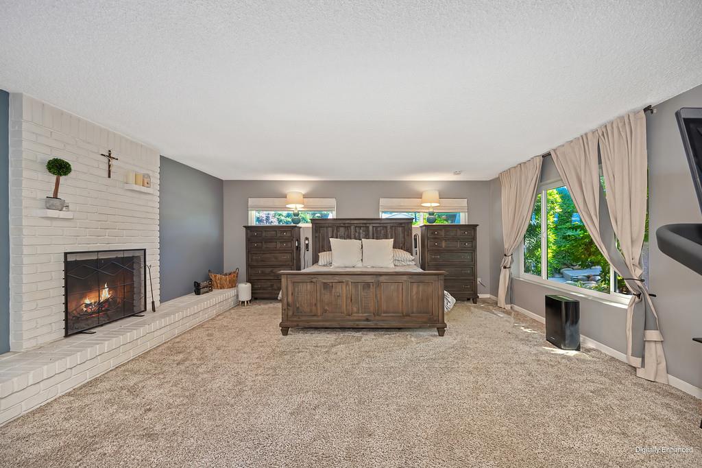 7634 Woodglen Drive