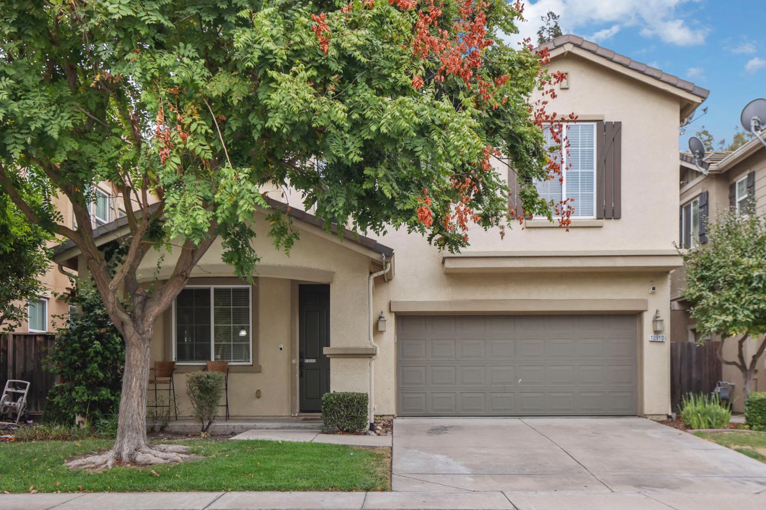 10910 Peony Place Drive