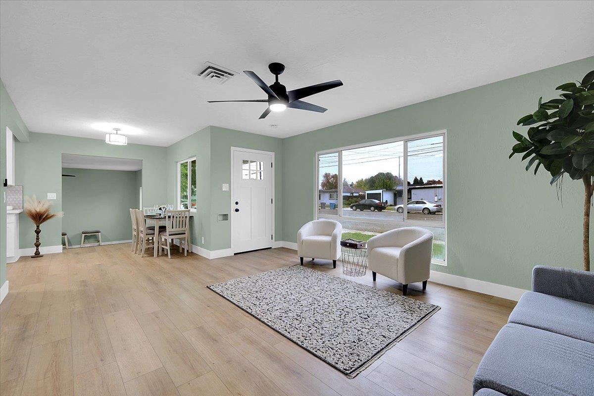 1716 Buchanan Street