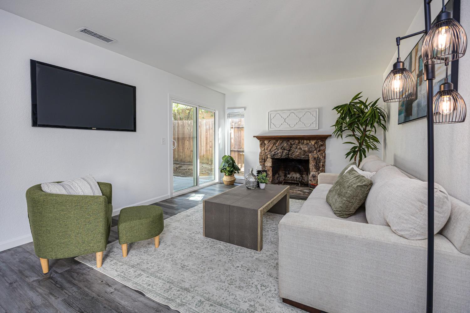 7156 Stanford Oak Drive