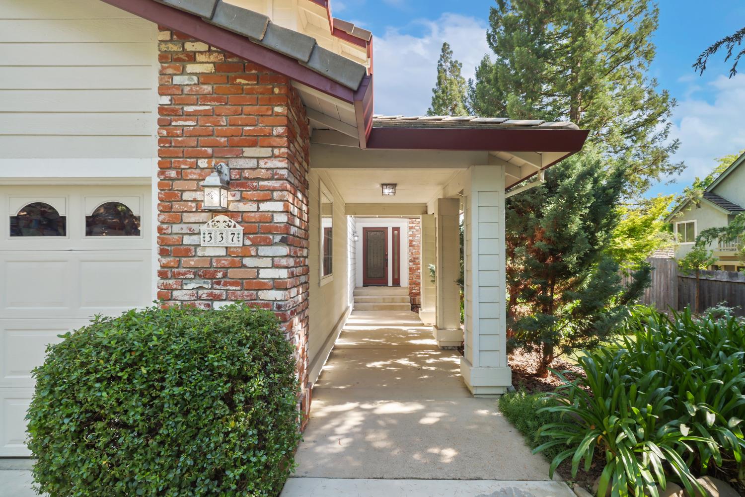 337 Ironwood Circle