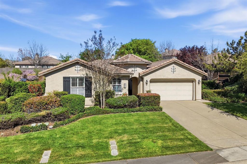 Photo of 6011 Brogan Way, El Dorado Hills, CA 95762 (MLS # 226016611)