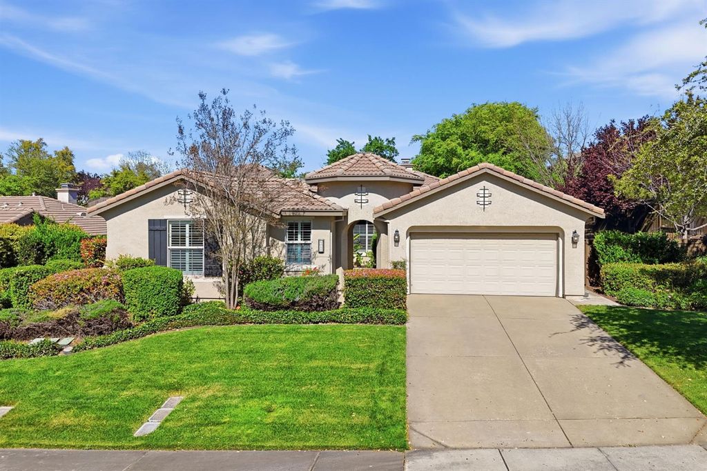 Photo of 6011 Brogan Way, El Dorado Hills, CA 95762 (MLS # 226016611)