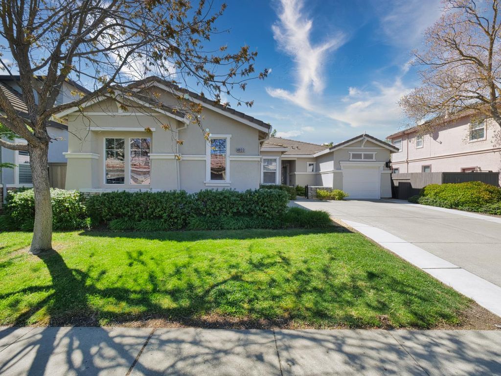 Photo of 4833 Verena Lane, Sacramento, CA 95835 (MLS # 225131423)