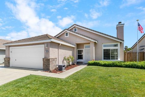 1880 Lone Fox Court Tracy CA 95376