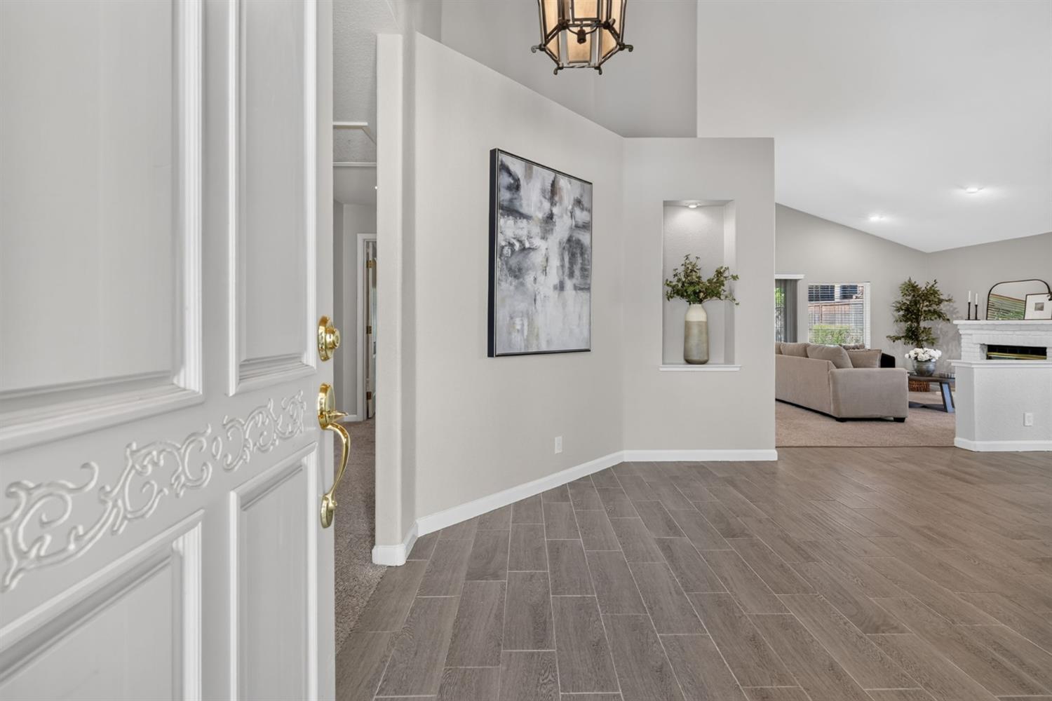 2721 Courtside Drive