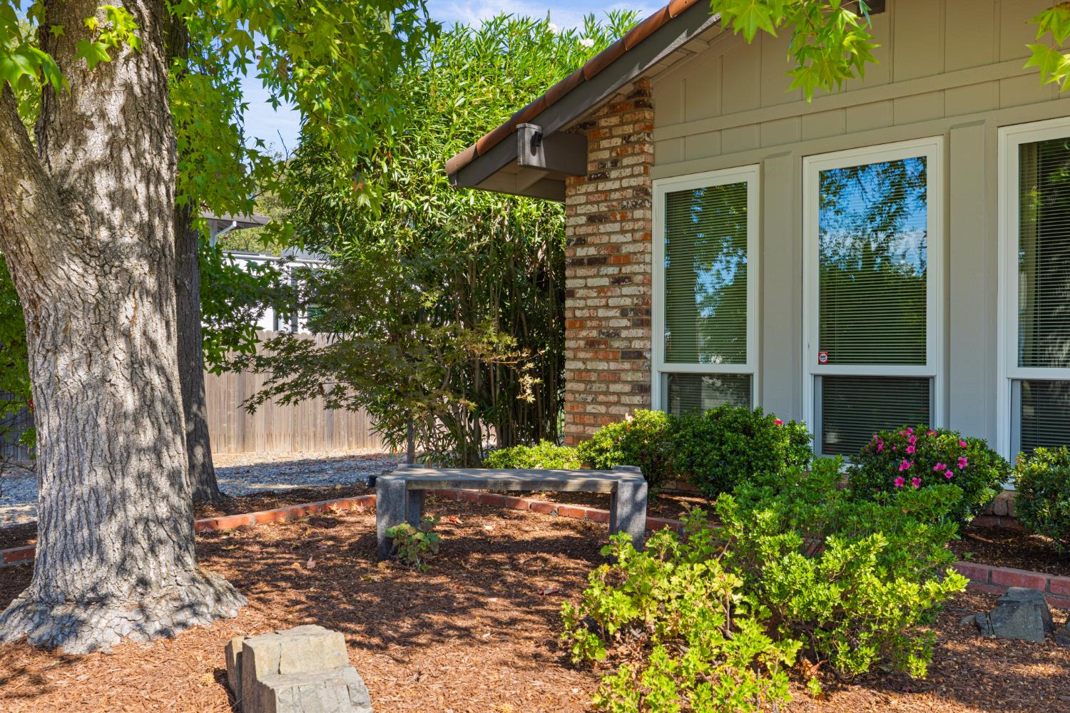 9127 Winding Oak Drive