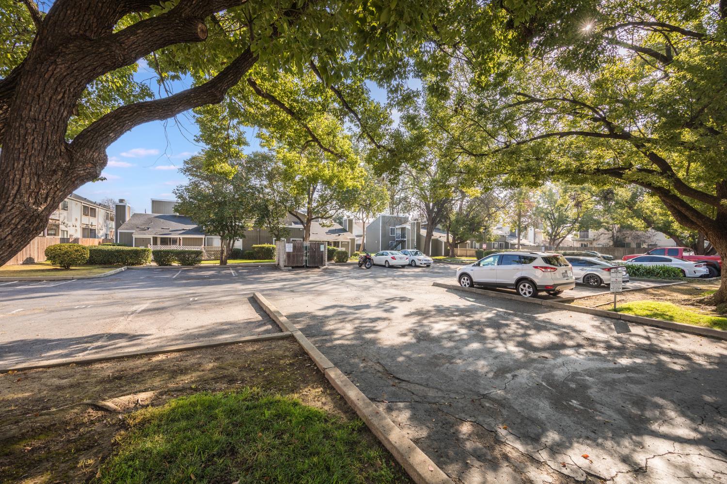 2424 Winchester Drive