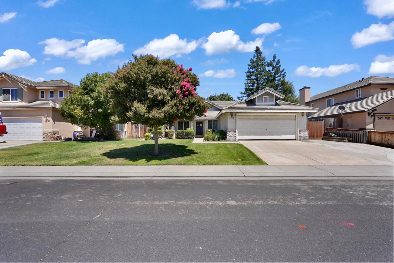 4212 Wild Ivy Lane - Photo 2