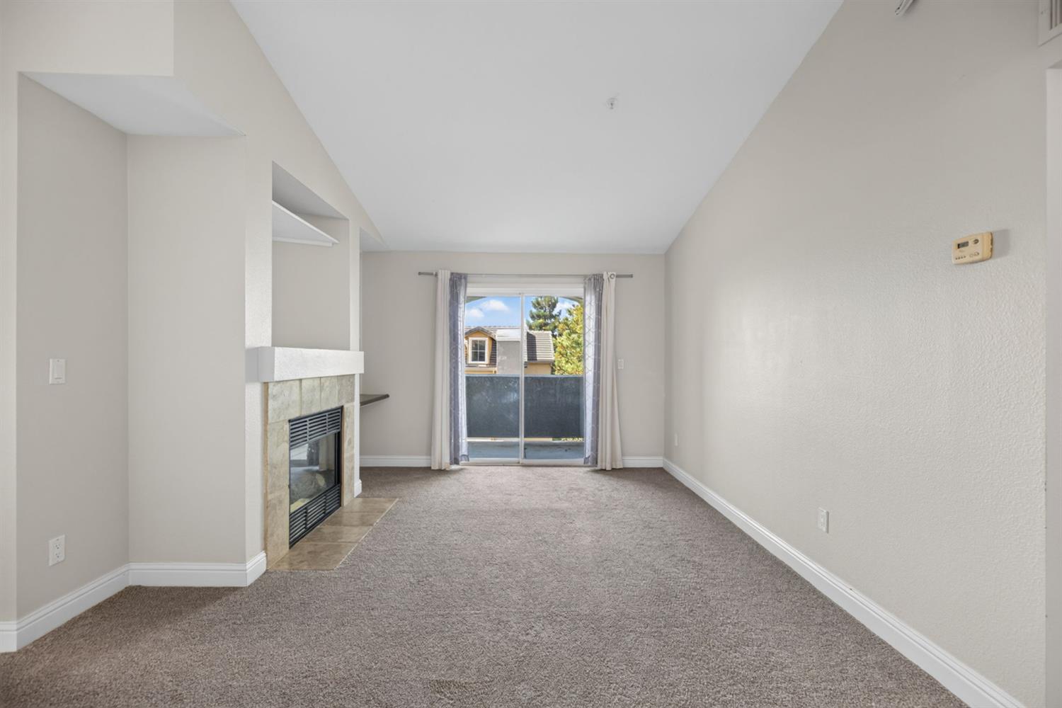 885 Halidon Way 1322