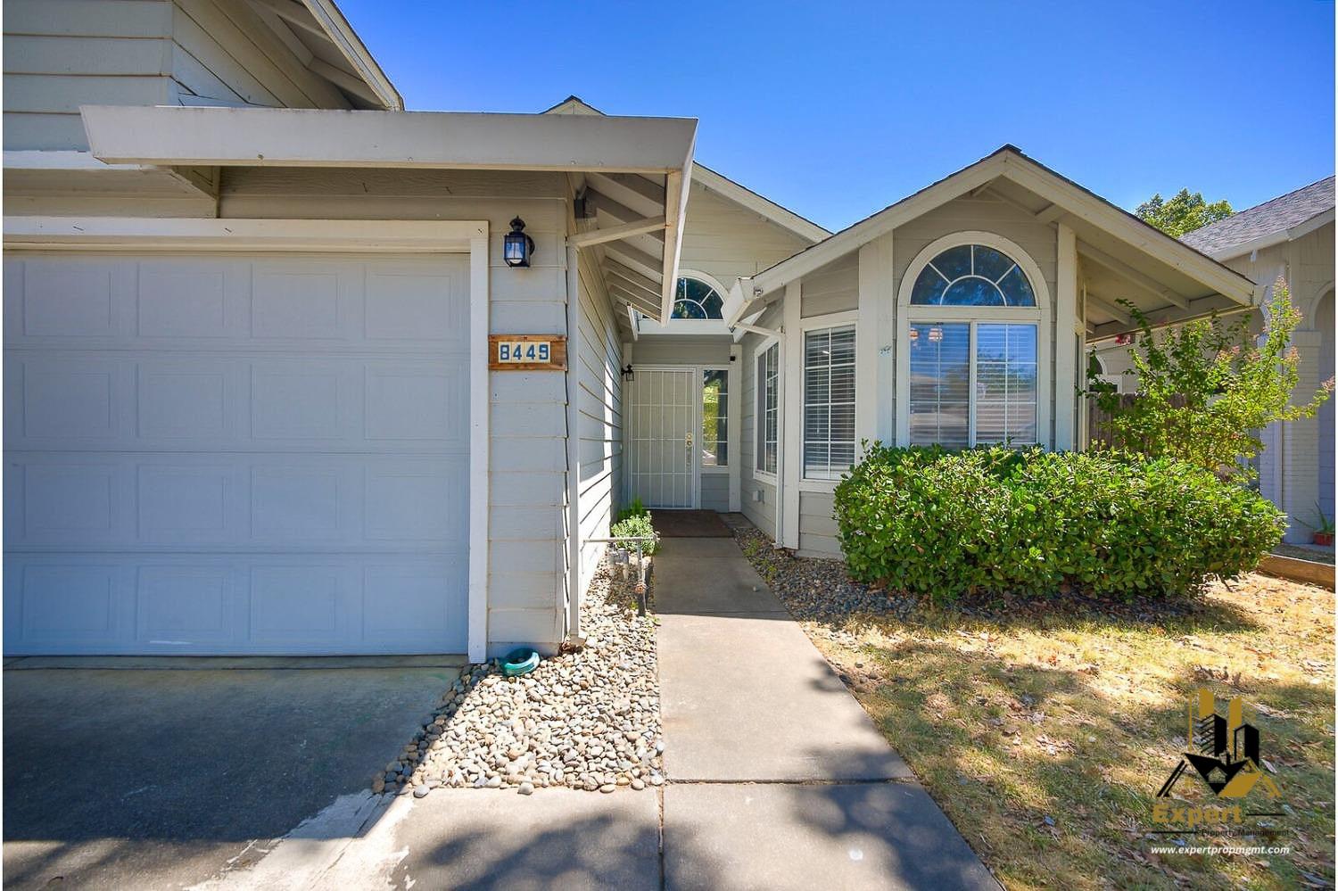 8449 Bramble Bush Circle