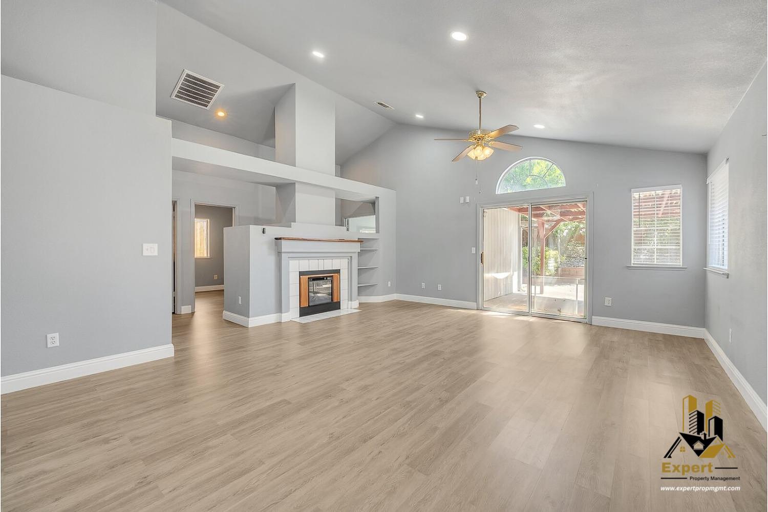 8449 Bramble Bush Circle