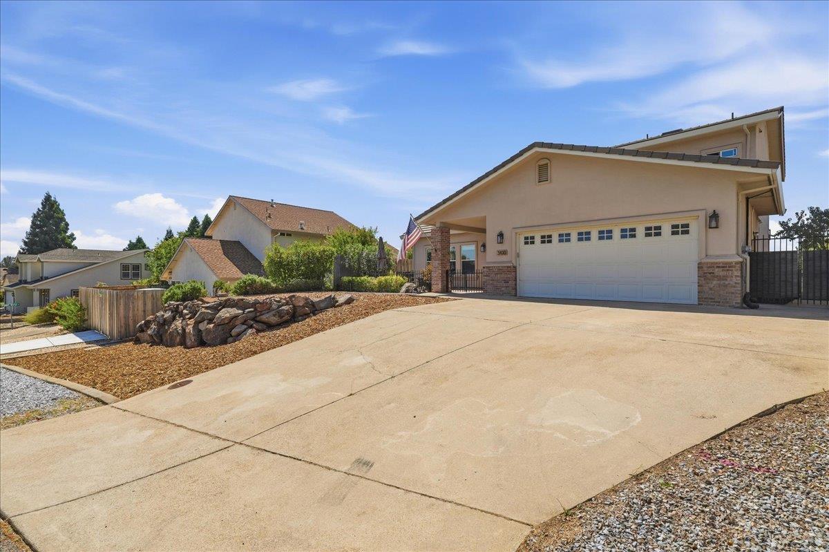 3100 Woodleigh Lane