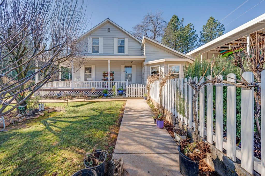Photo of 3217 Pleasant Valley Road, Placerville, CA 95667 (MLS # 226006317)
