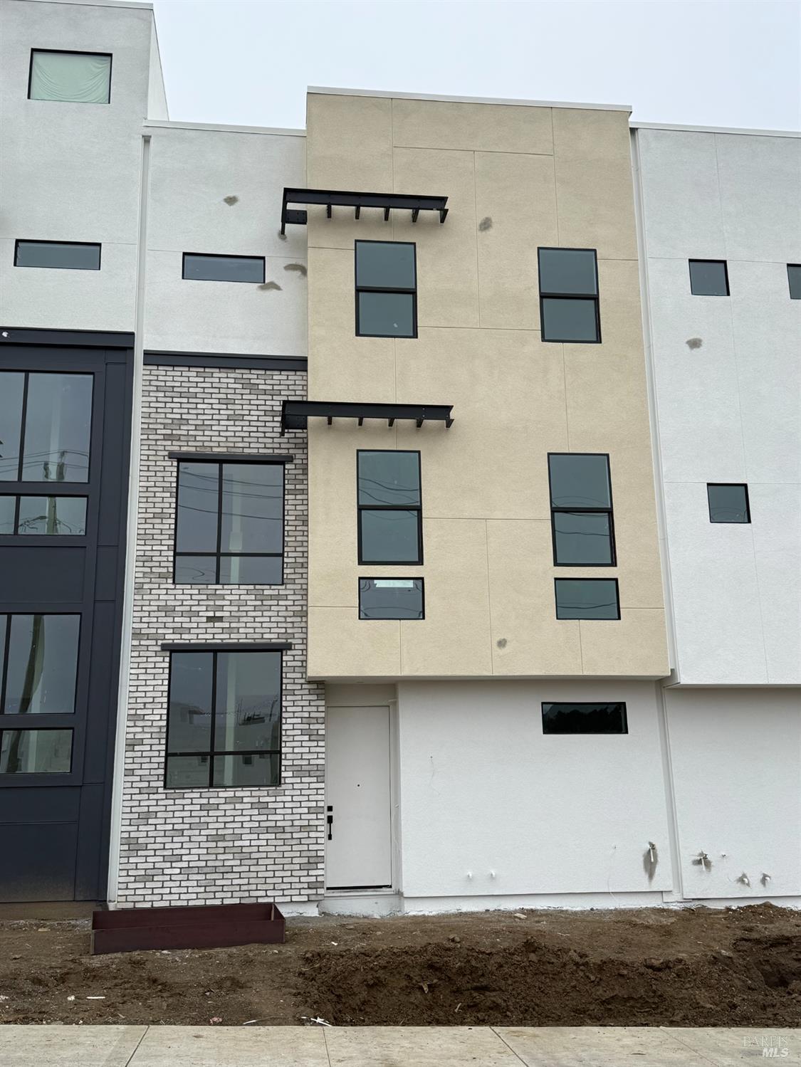 707 Catherine Street