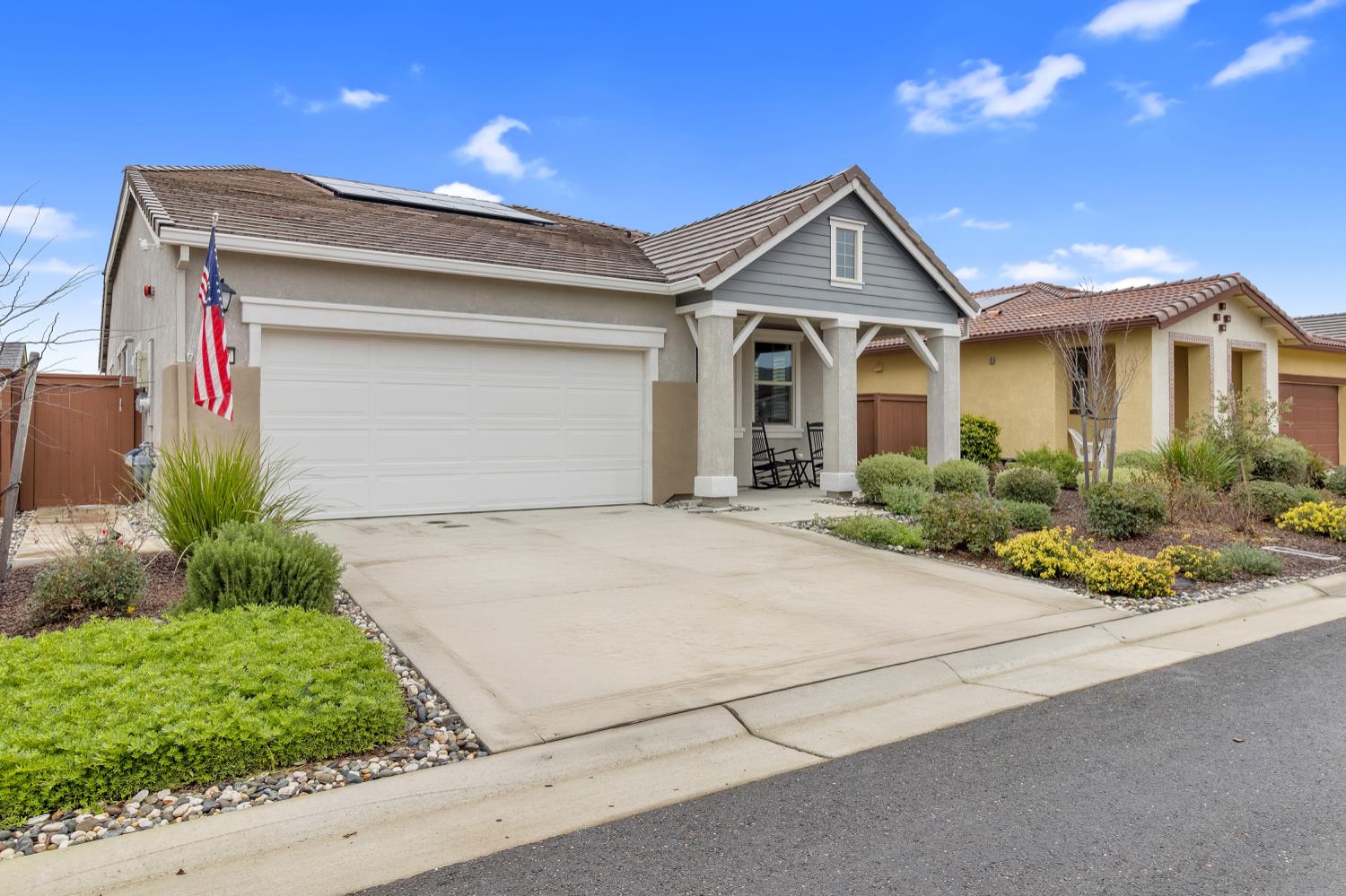 9067 Pomeroy Lane