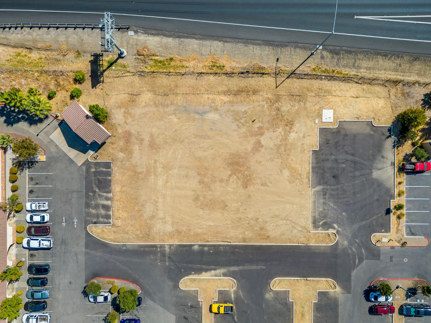 2120 Freeway Drive