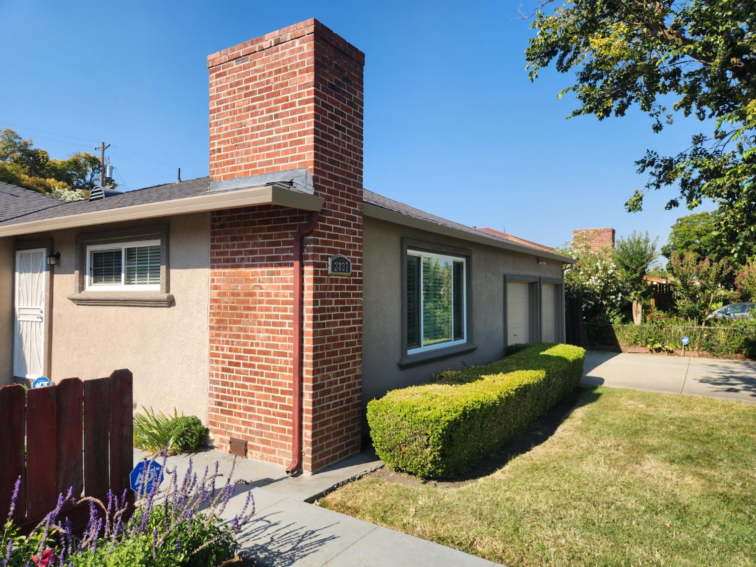 2837 Telegraph Avenue