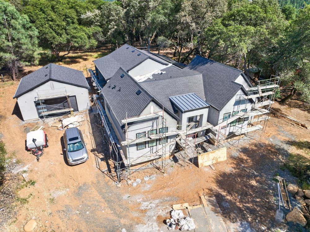 3660 Mary Ln